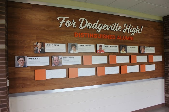 Distinguished-Alumni-Display