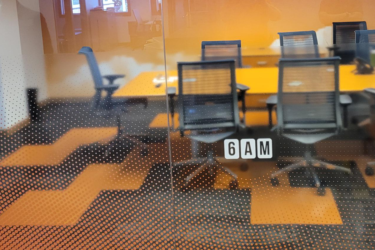 6AM-Office-Environment2