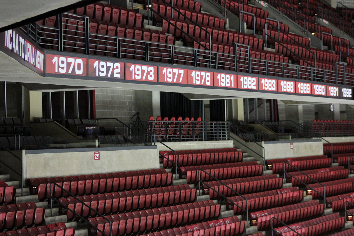 UW-Athletics-Kohl-Center-Year-Display-