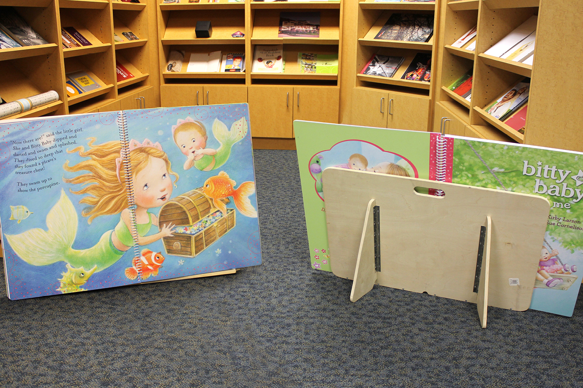 American-Girl-Giant-Book-